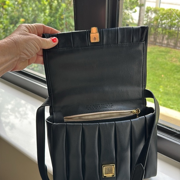 Black Quilted Women\'s Bag